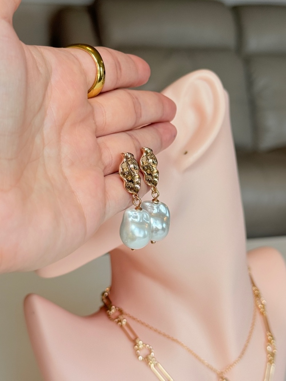 Gold-Tone Drop Pearl Earrings with Blue Pearl - Picture 8 of 10
